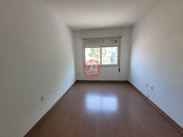 Apartamento com 42m² 1 quarto e 1 banheiro, à venda, no bairro Petrópolis em Porto Alegre