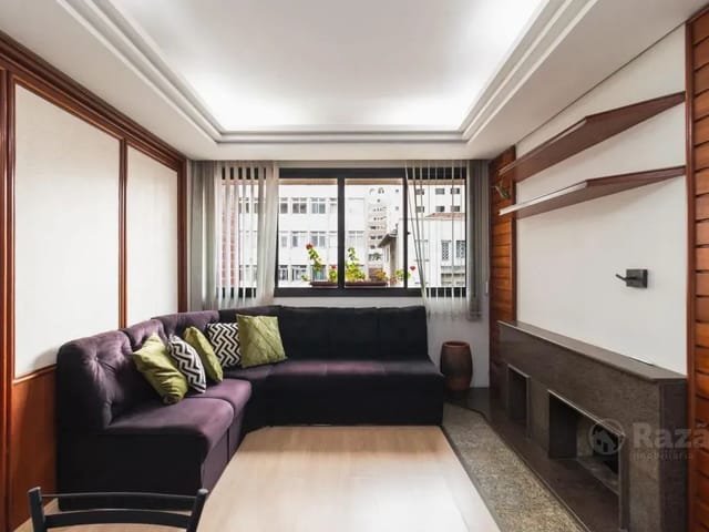 Apartamento 1 quarto e 1 banheiro, para alugar, no bairro Centro em Curitiba