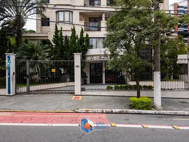 Apartamento com 1274m² 2 quartos e 2 banheiros, à venda, no bairro Moema em São Paulo