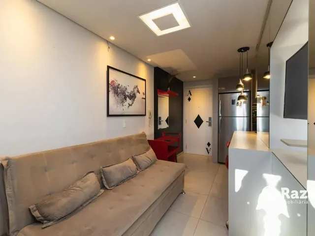 Apartamento 1 quarto e 1 banheiro, para alugar, no bairro Batel em Curitiba