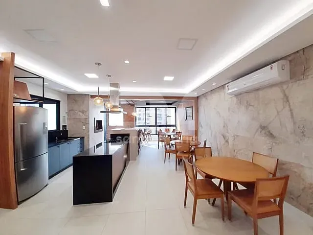 Apartamento com 280m², à venda, no bairro Centro em Chapecó