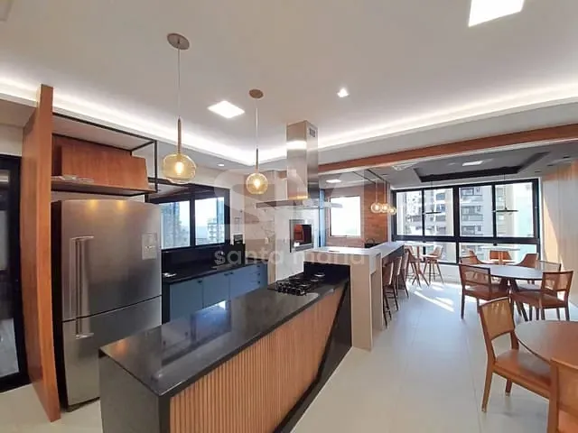 Apartamento com 280m², à venda, no bairro Centro em Chapecó