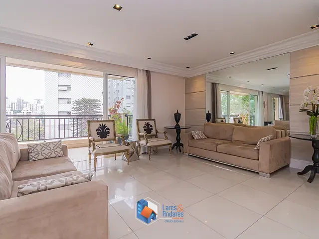 Apartamento com 210m² 4 quartos e 4 banheiros, à venda, no bairro Higienópolis em São Paulo