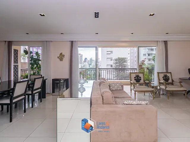 Apartamento com 210m² 4 quartos e 4 banheiros, à venda, no bairro Higienópolis em São Paulo