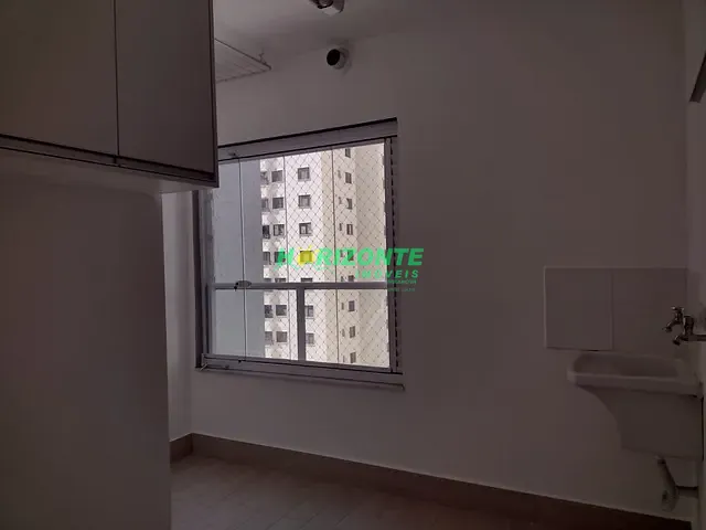 Apartamento com 79m² 2 quartos e 2 banheiros, para alugar, no bairro Condomínio Royal Park em São José dos Campos
