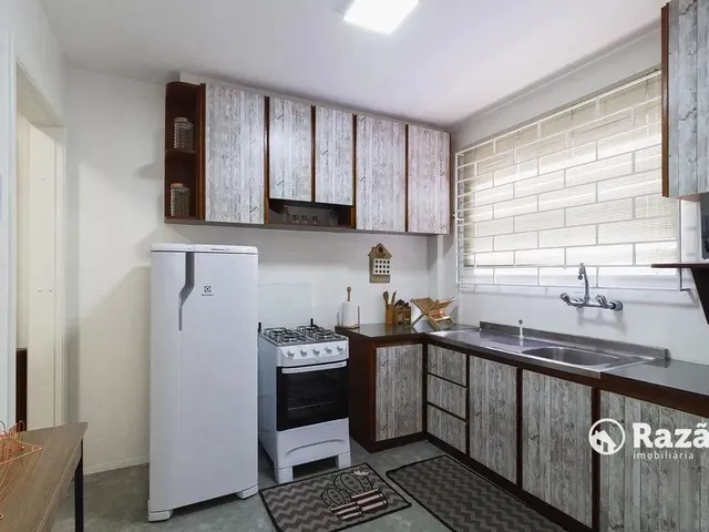 Apartamento 2 quartos e 2 banheiros, para alugar, no bairro Água Verde em Curitiba