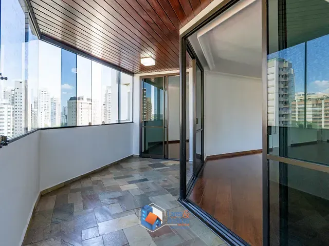 Apartamento com 174m² 4 quartos e 5 banheiros, à venda, no bairro Campo Belo em São Paulo