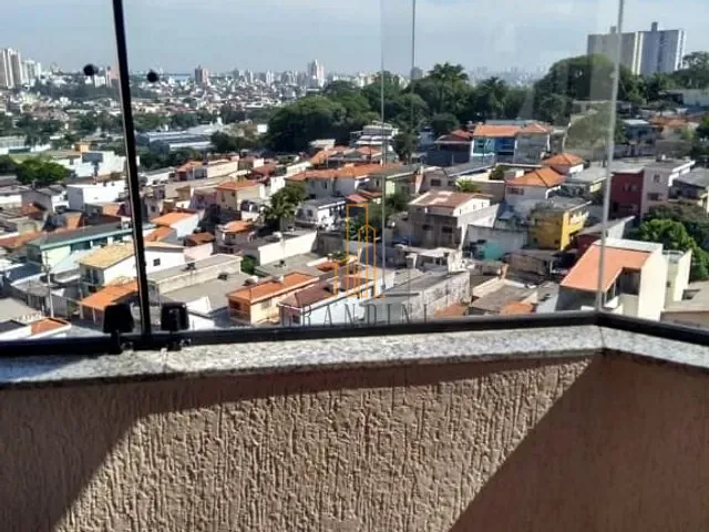 Apartamento à venda, no bairro Vila Valparaíso em Santo André