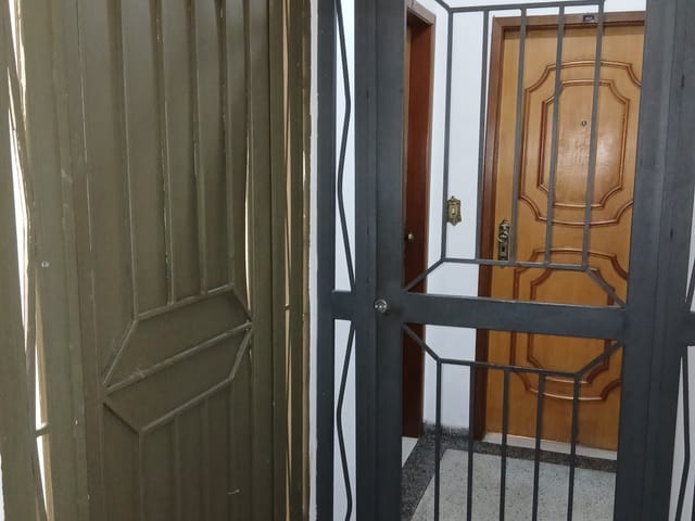 Foto do Apartamento - VILA DA PENHA - ÓTIMA APARTAMENTO COM 2 QUARTOS, SALA, COZINHA, BANHEIRO, GARAGEM E JUNTO AO COMÉRCIO. | Hilmar