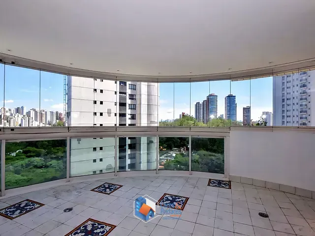 Apartamento com 288m² 4 quartos e 6 banheiros, à venda, no bairro Panamby em São Paulo