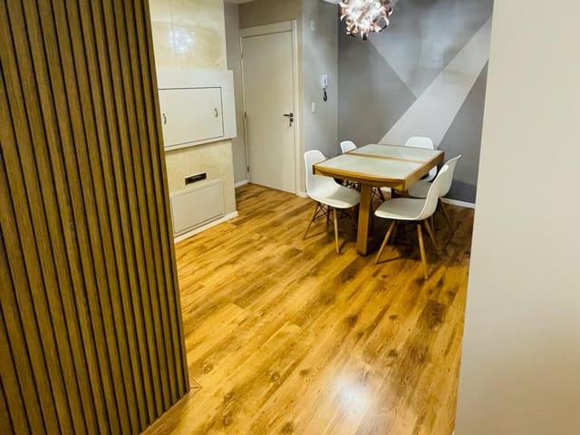 Apartamento 2 quartos e 2 banheiros, à venda, no bairro Três Vendas em Pelotas