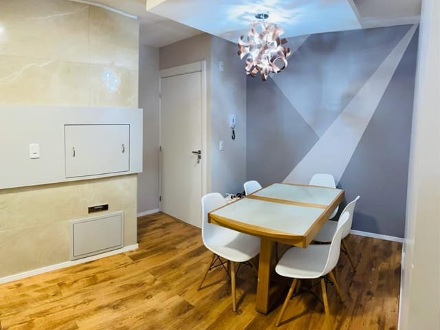 Apartamento 2 quartos e 2 banheiros, à venda, no bairro Três Vendas em Pelotas