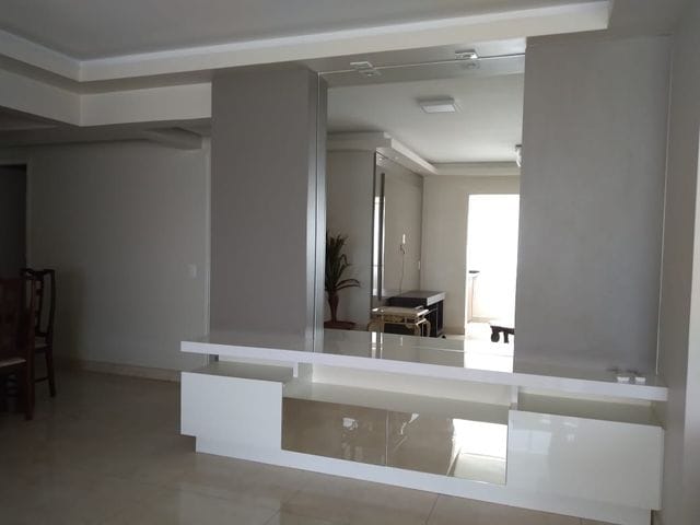 Foto do Apartamento - Apartamento à venda com rendimento, Ed. Solar Van Gogh , sala em L com sacada integrada, 4 dorms, sendo 3 Suítes - Lavabo - 2 Gar. Jd. Agari, Londrina, PR | Guepardo Imob