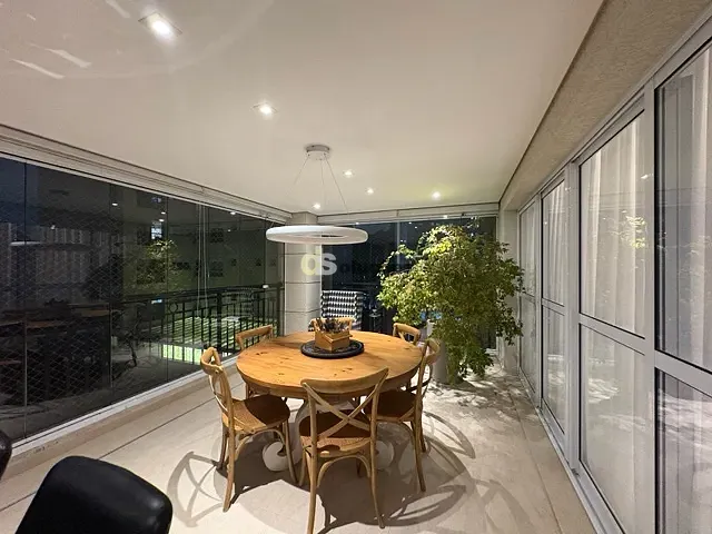 Apartamento 3 quartos e 6 banheiros, à venda ou para alugar, no bairro Santa Teresinha em São Paulo
