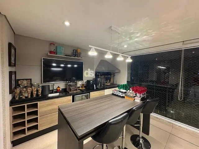 Apartamento 3 quartos e 6 banheiros, à venda ou para alugar, no bairro Santa Teresinha em São Paulo