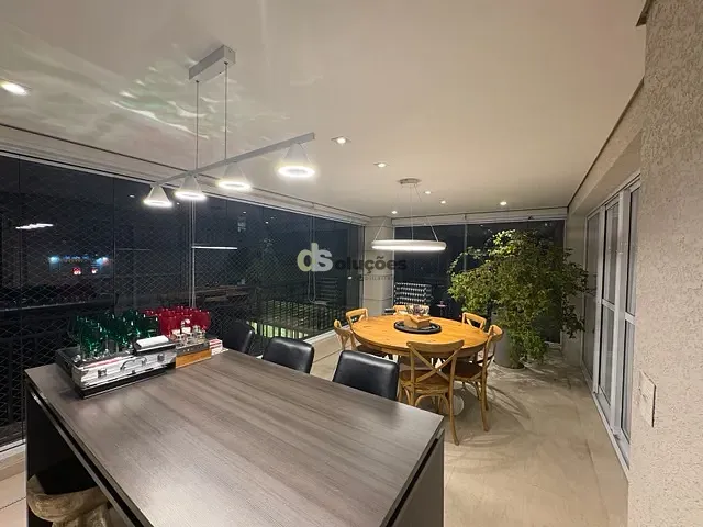 Apartamento 3 quartos e 6 banheiros, à venda ou para alugar, no bairro Santa Teresinha em São Paulo