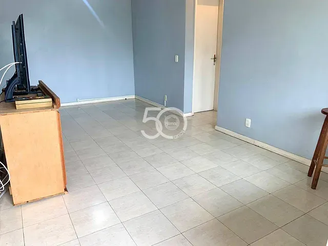 Apartamento 2 quartos e 2 banheiros, à venda, no bairro Penha Circular em Rio de Janeiro