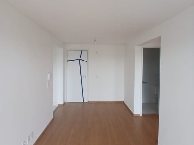 Foto do Apartamento - IRAJÁ - ÓTIMO APARTAMENTO COM 2 QUARTOS, SALA, COZINHA, BANHEIRO, GARAGEM, ÁREA DE LAZER E JUNTO AO COMÉRCIO. | Hilmar