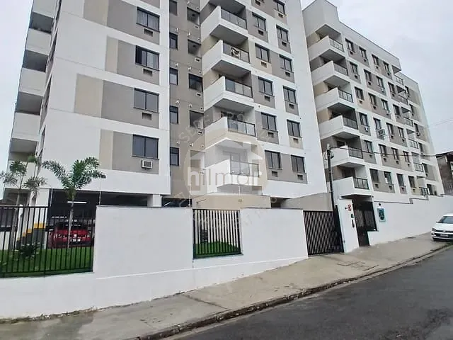 Apartamento com 62m² 2 quartos e 2 banheiros, para alugar, no bairro Irajá em Rio de Janeiro