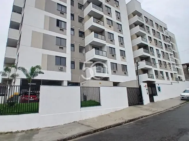 Apartamento com 62m² 2 quartos e 2 banheiros, para alugar, no bairro Irajá em Rio de Janeiro