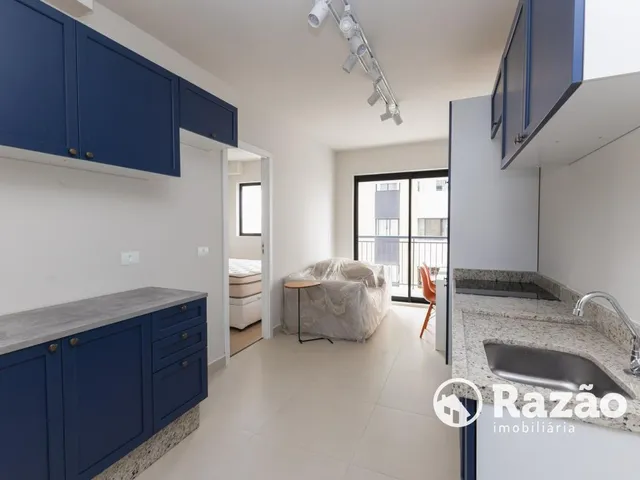 Apartamento 1 quarto e 1 banheiro, para alugar, no bairro Portão em Curitiba