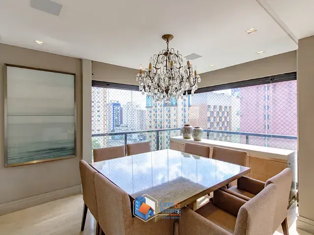 Apartamento com 187m² 3 quartos e 4 banheiros, à venda, no bairro Moema em São Paulo