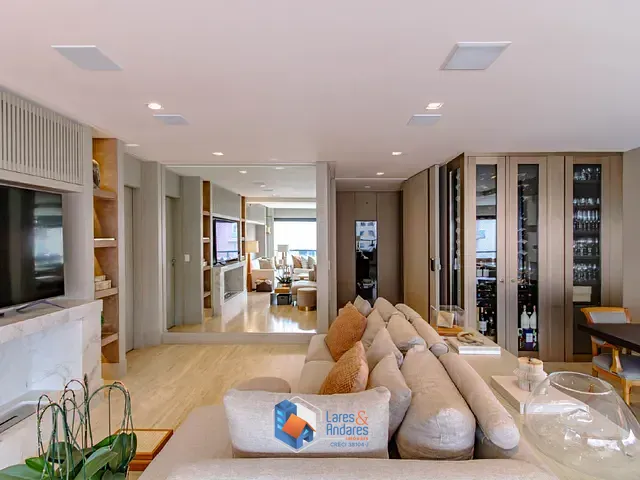 Apartamento com 187m² 3 quartos e 4 banheiros, à venda, no bairro Moema em São Paulo
