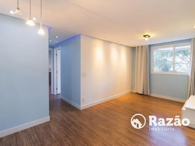 Apartamento 2 quartos e 1 banheiro, para alugar, no bairro Portão em Curitiba