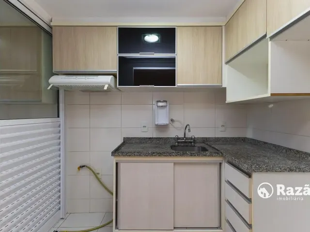 Apartamento 2 quartos e 1 banheiro, para alugar, no bairro Portão em Curitiba