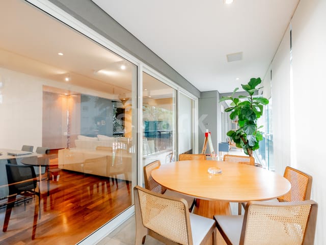 Apartamento com 170m² 3 quartos e 4 banheiros, à venda, no bairro Itaim Bibi em São Paulo