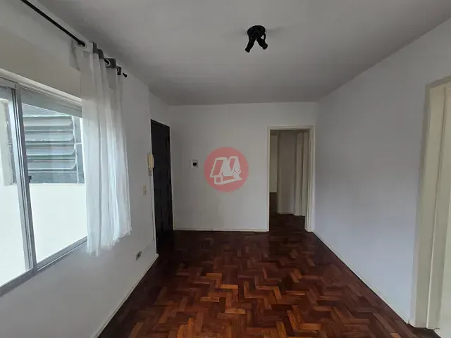 Apartamento com 70m², para alugar, no bairro Santana em Porto Alegre