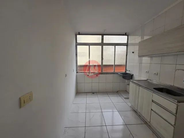 Apartamento com 70m², para alugar, no bairro Santana em Porto Alegre