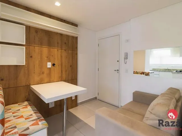 Apartamento 1 quarto e 1 banheiro, para alugar, no bairro Mercês em Curitiba