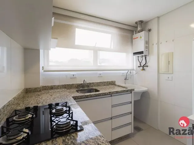 Apartamento 1 quarto e 1 banheiro, para alugar, no bairro Mercês em Curitiba