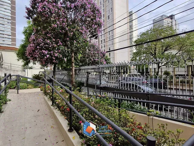 Apartamento com 1600m² 4 quartos e 3 banheiros, à venda, no bairro Jardim das Acácias em São Paulo