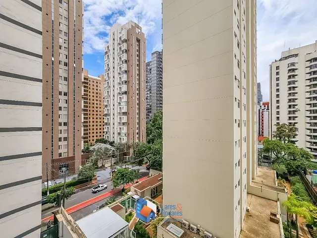 Apartamento com 95m² 3 quartos e 5 banheiros, à venda, no bairro Moema em São Paulo