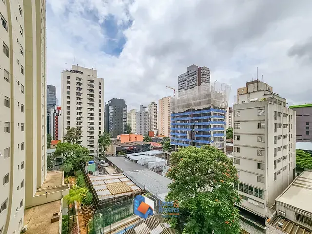 Apartamento com 95m² 3 quartos e 5 banheiros, à venda, no bairro Moema em São Paulo