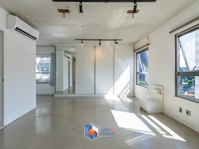 Apartamento com 70m² 1 quarto e 1 banheiro, à venda, no bairro Jardim das Acácias em São Paulo