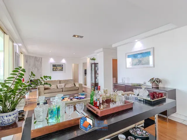 Apartamento com 237m² 3 quartos e 5 banheiros, à venda, no bairro Campo Belo em São Paulo