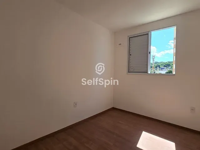 Apartamento 2 quartos e 1 banheiro, para alugar, no bairro Maria Paula em São Gonçalo