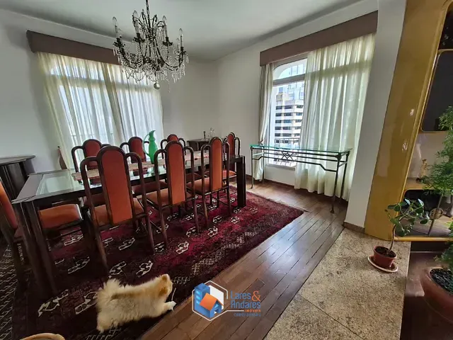 Apartamento com 202m² 4 quartos e 3 banheiros, à venda, no bairro Higienópolis em São Paulo