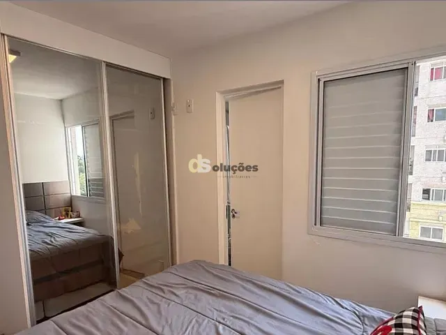 Apartamento 2 quartos e 2 banheiros, à venda, no bairro Parque Maria Domitila em São Paulo