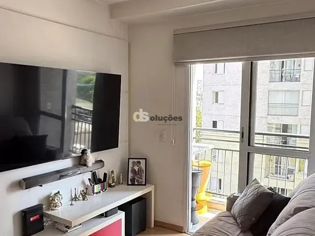 Apartamento 2 quartos e 2 banheiros, à venda, no bairro Parque Maria Domitila em São Paulo