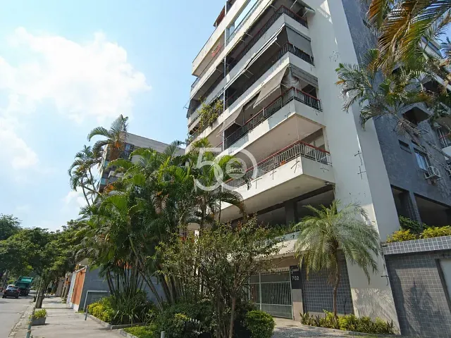 Apartamento 4 quartos e 1 banheiro, para alugar, no bairro Anil em Rio de Janeiro