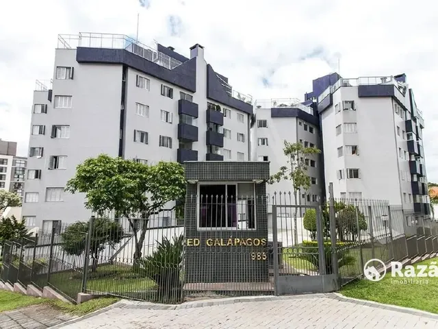 Apartamento 3 quartos e 2 banheiros, para alugar, no bairro Água Verde em Curitiba