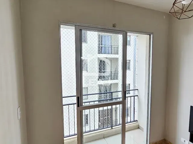 Apartamento 2 quartos e 1 banheiro, para alugar, no bairro Jardim Germânia em São Paulo