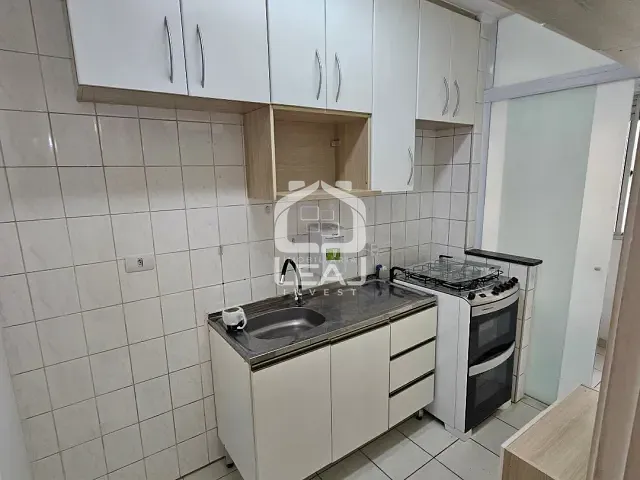Apartamento 2 quartos e 1 banheiro, para alugar, no bairro Jardim Germânia em São Paulo
