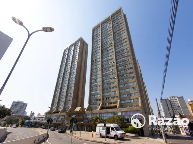 Apartamento 1 quarto e 1 banheiro, para alugar, no bairro Centro em Curitiba
