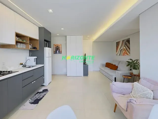 Apartamento 3 quartos e 2 banheiros, para alugar, no bairro Condomínio Residencial Colinas do Paratehy em São José dos Campos