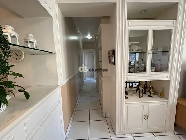 Apartamento 2 quartos e 2 banheiros, à venda, no bairro Cerqueira César em São Paulo